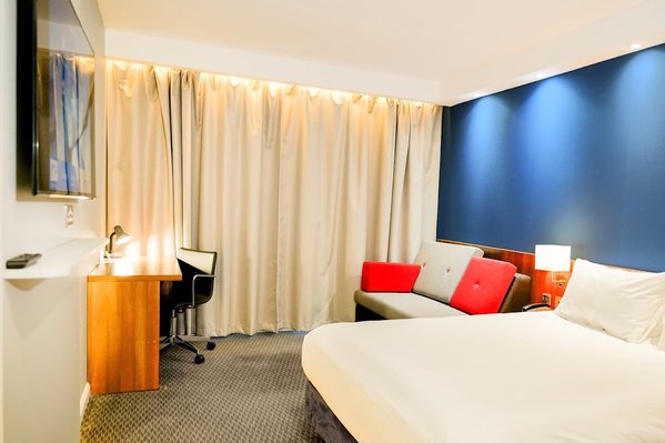 Holiday Inn Express Harlow