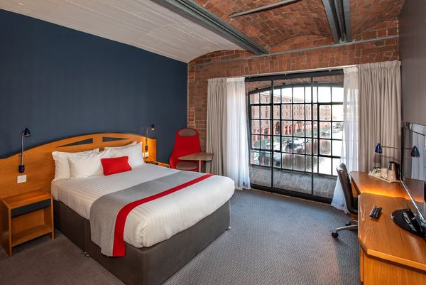 Holiday Inn Express Liverpool Albert Dock