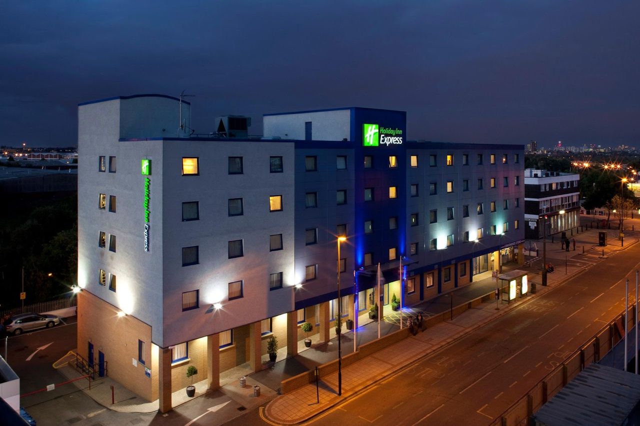Holiday Inn Express London Park Royal