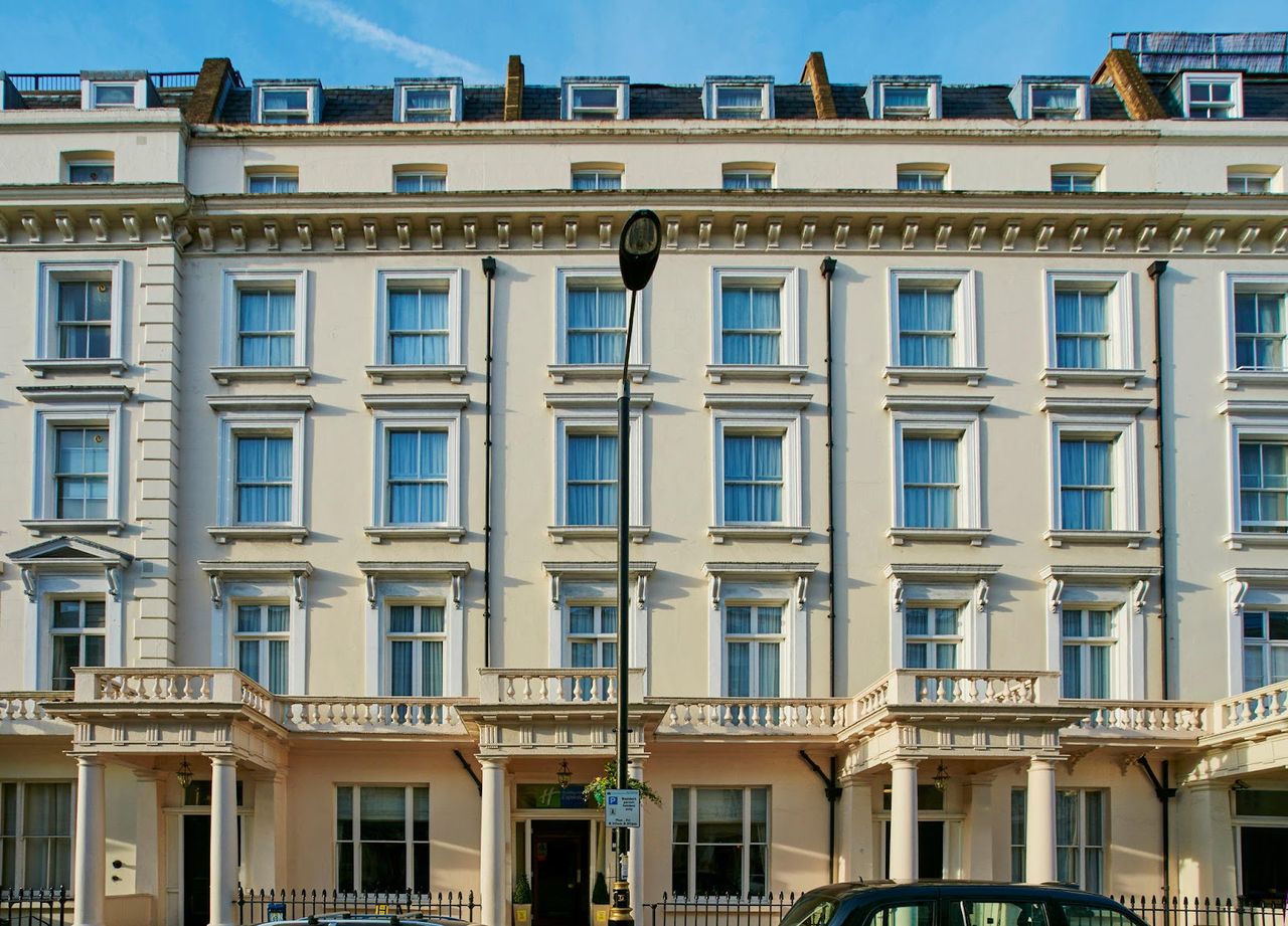 Holiday Inn Express London Victoria