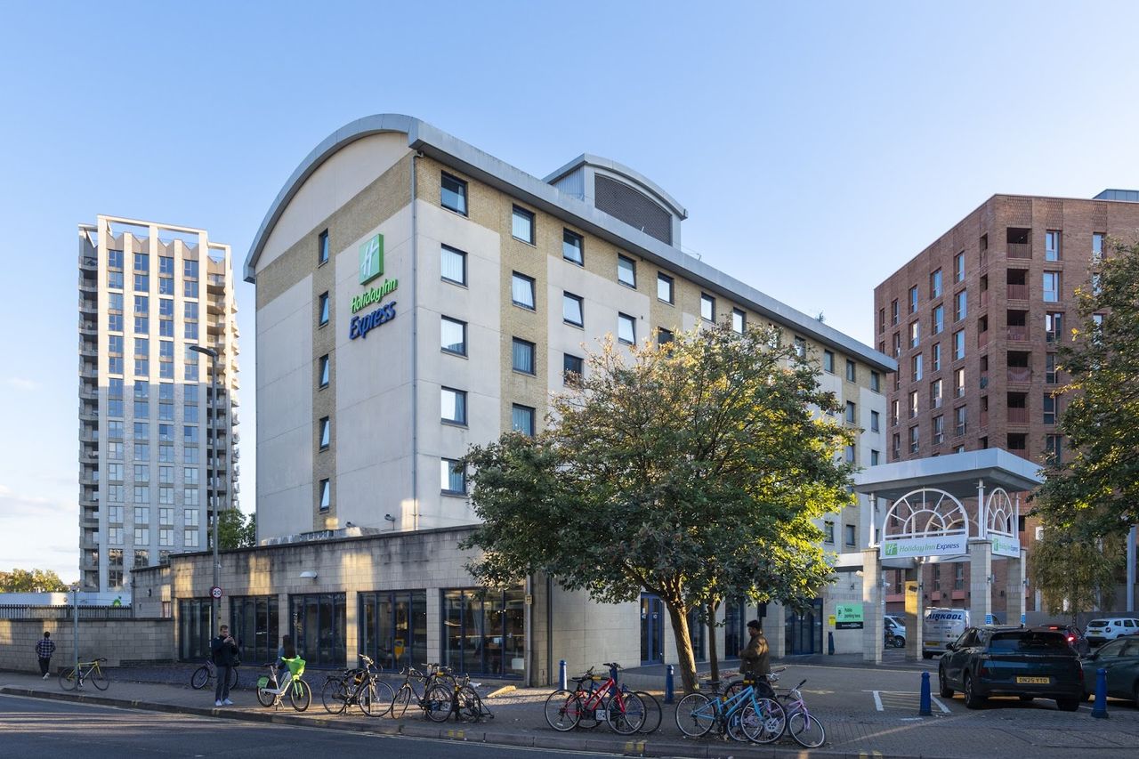 Holiday Inn Express London Wandsworth