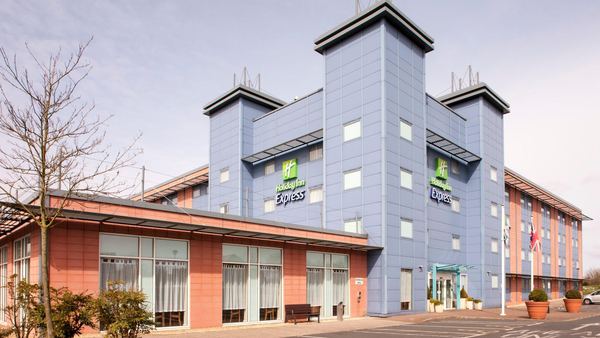 Holiday Inn Express Oxford Kassam Stadium