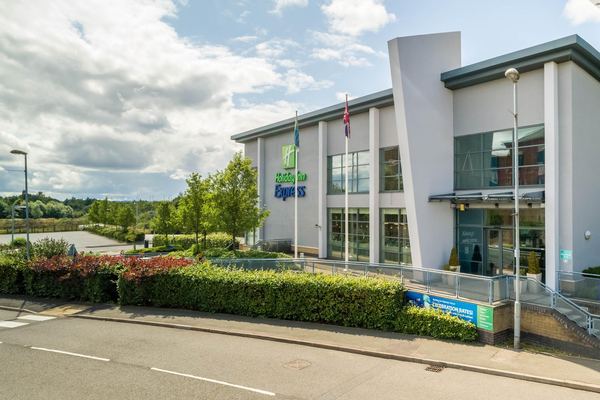 Holiday Inn Express Walsall M6 J10