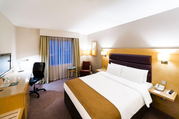 Holiday Inn London Brentford Lock