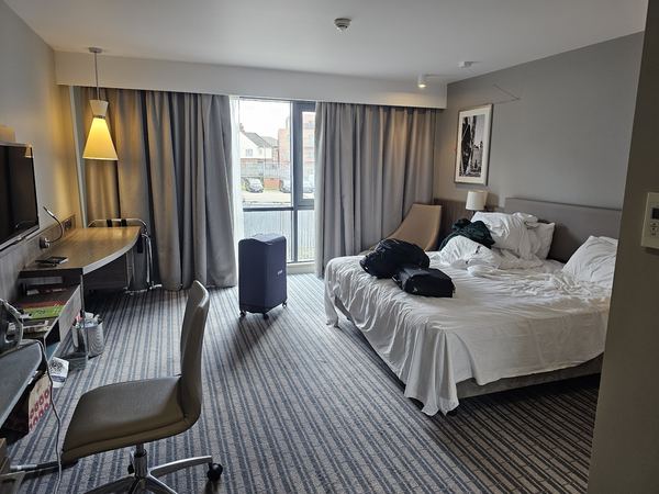 Holiday Inn London West