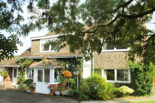 Holly House B&B