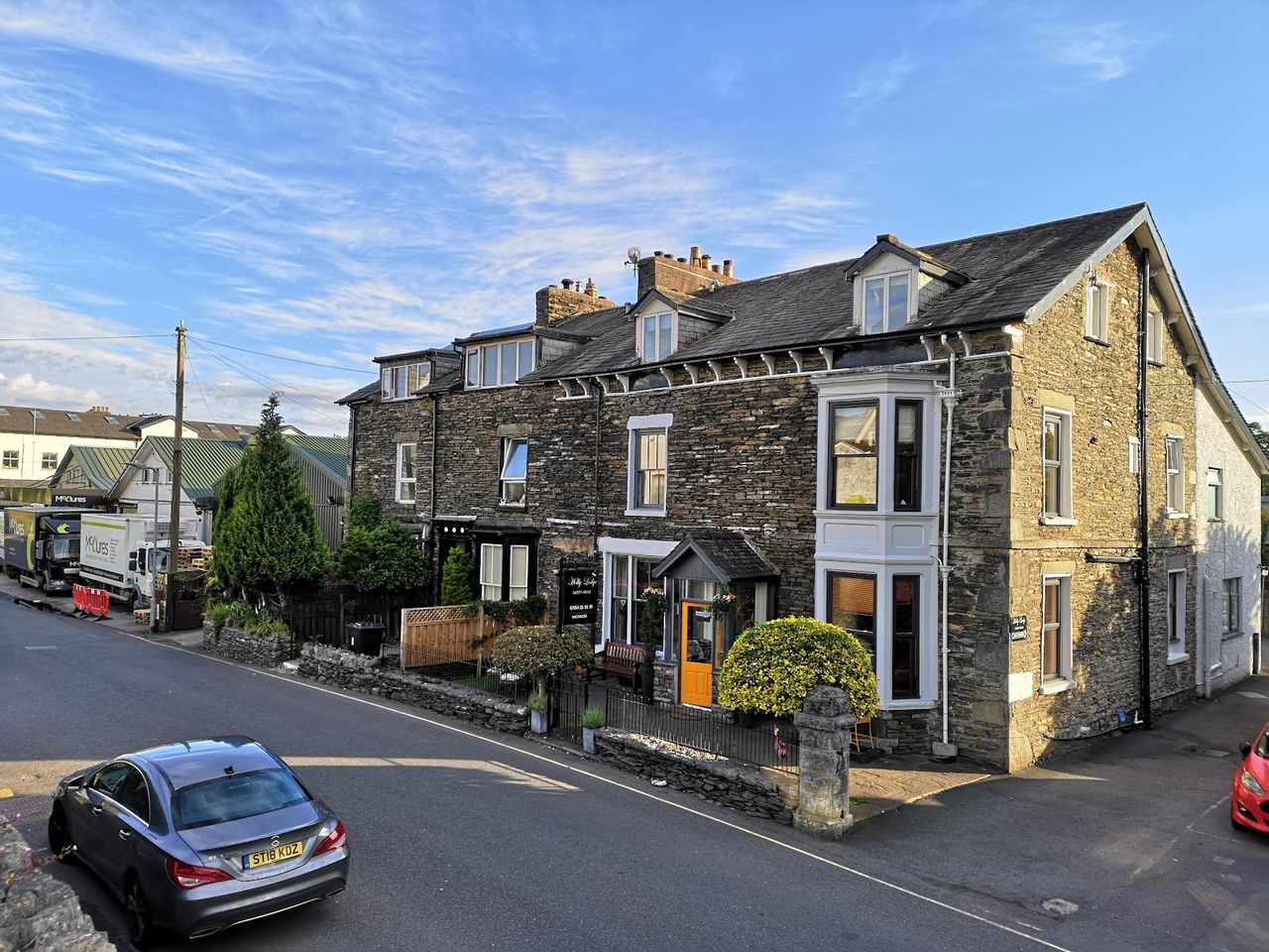 Holly Lodge Guest House