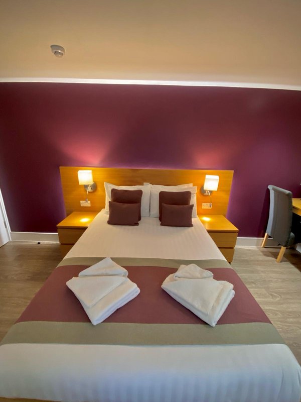 Holtwhites Hotel