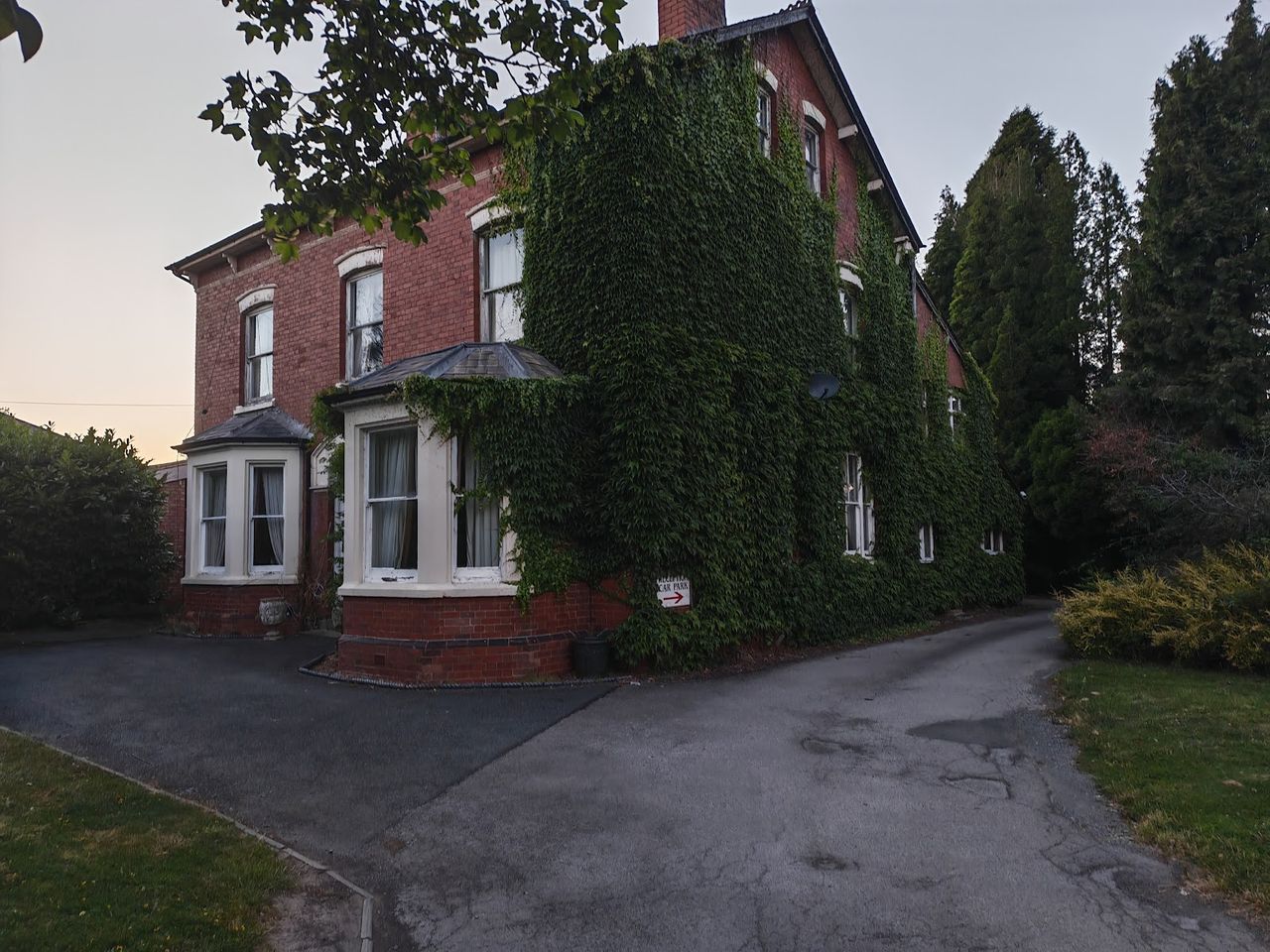 Hopbine House