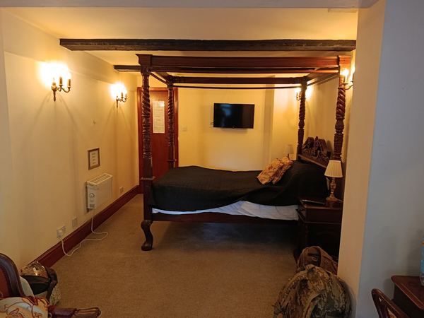 Hopbine House
