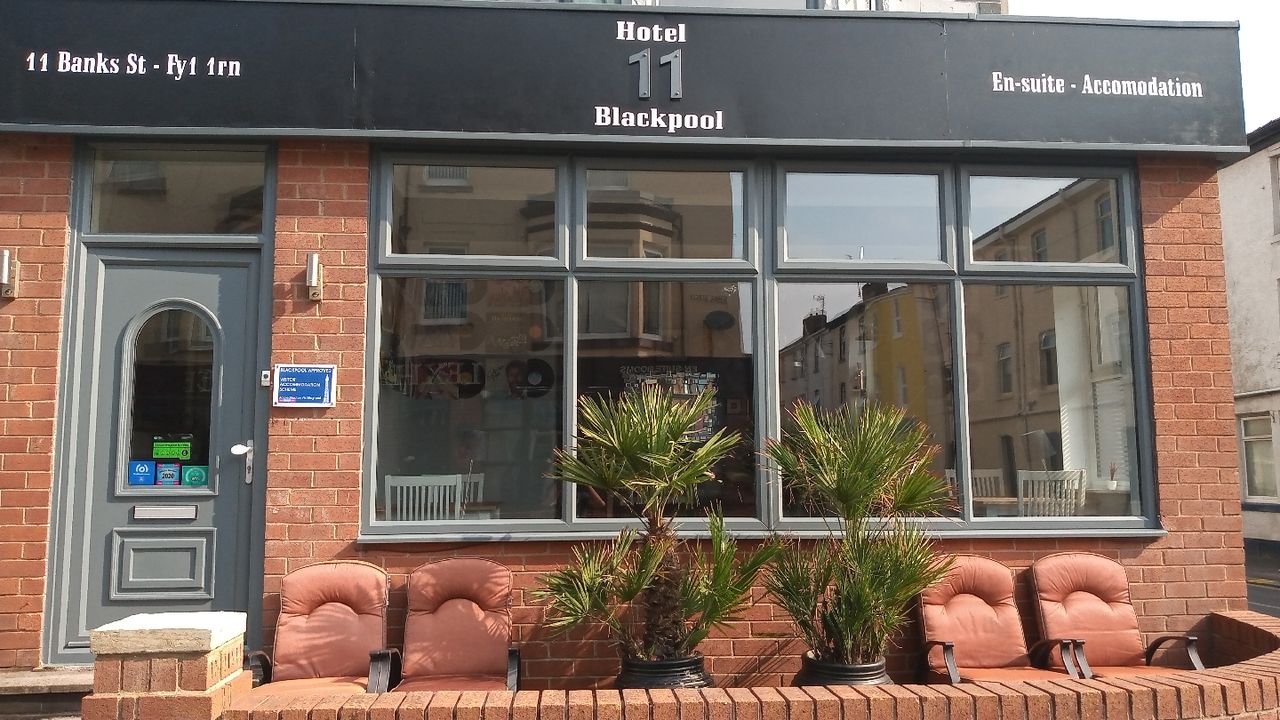 Hotel 11 Blackpool Strictly over 25s no party people