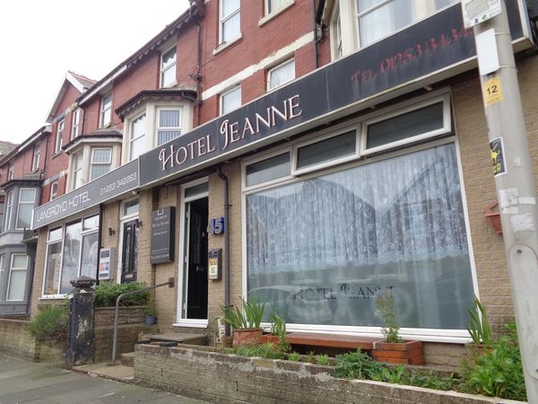 Hotel Jeanne