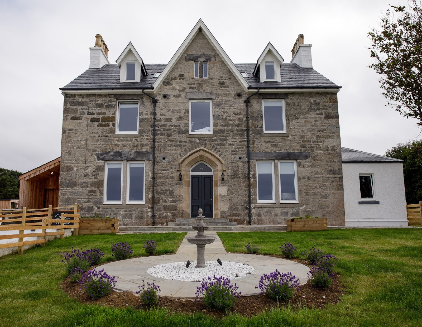 House Of Juniper - The Manse