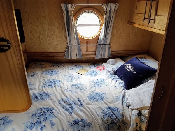 Houseboat Hotels Hotel Boat