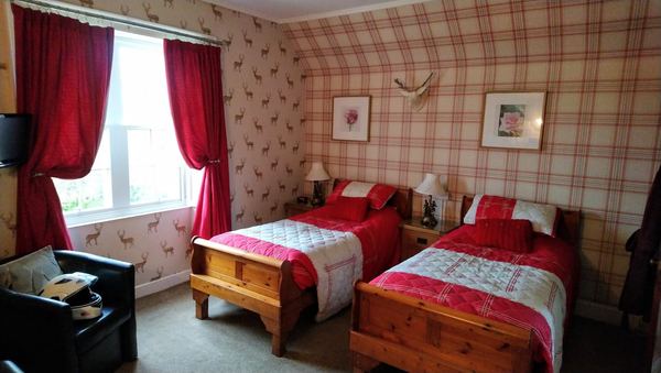 Hundalee House