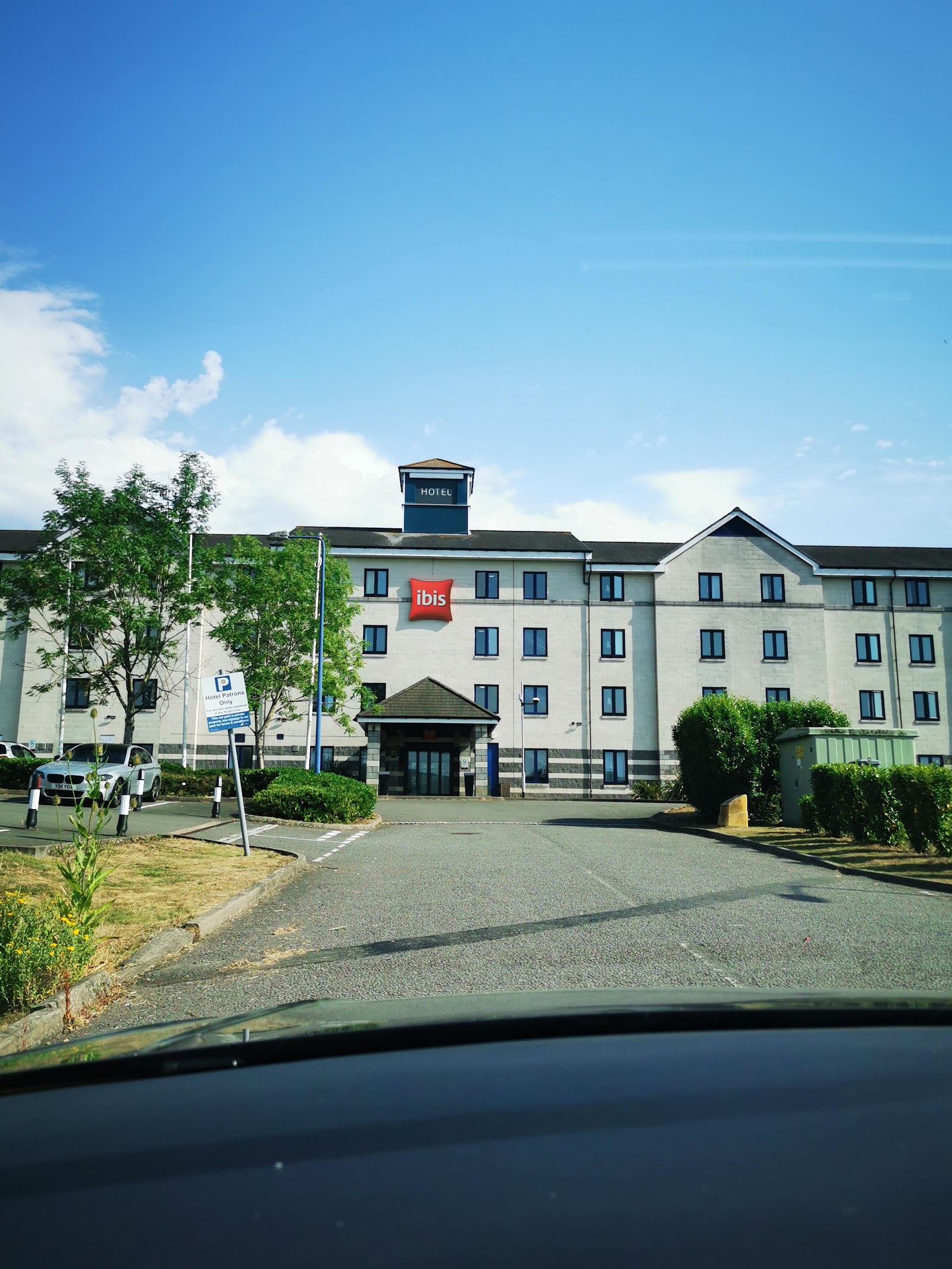 ibis Rugby East