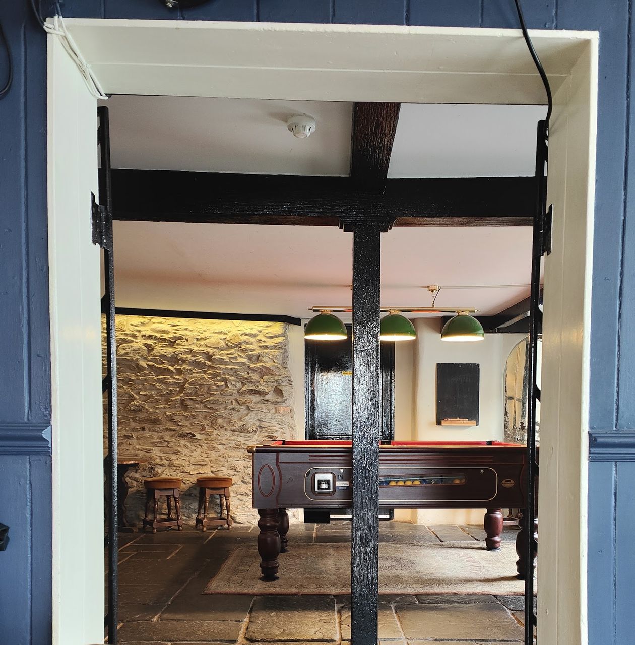 Jacobs Ladder Inn