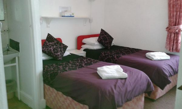 Jollies Hotel