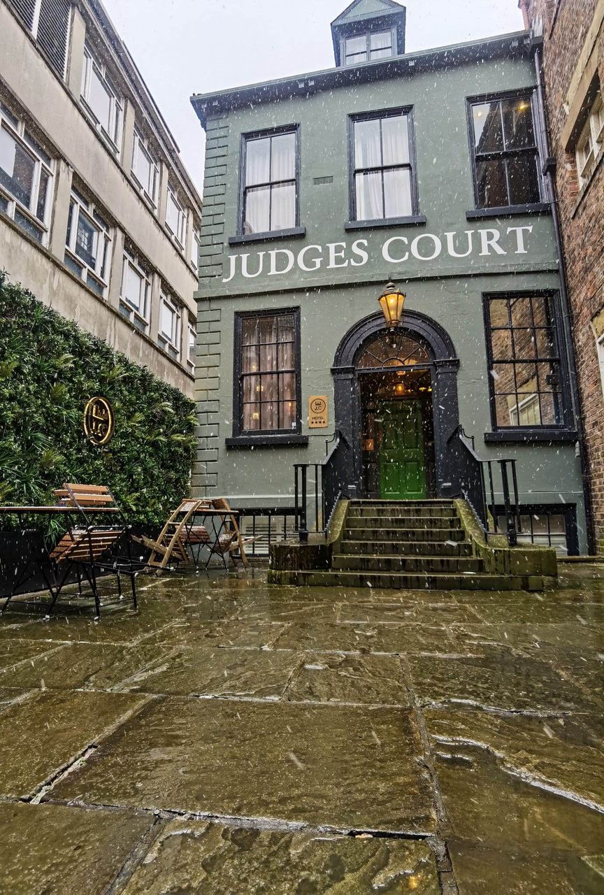 Judges Court Hotel