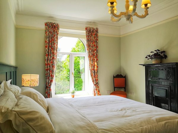 Kell House Bed & Breakfast
