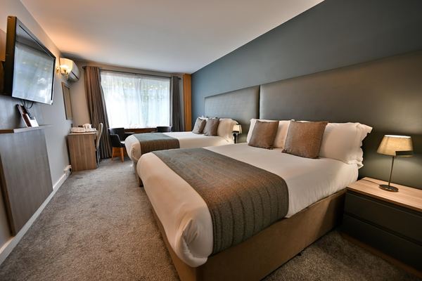 Kensington Court Hotel