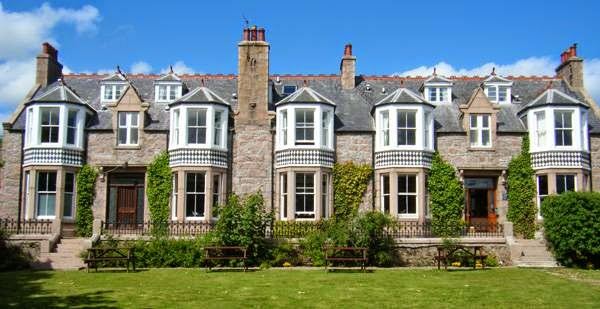 Kilmarnock Arms Hotel