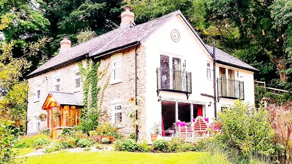 Kingsley Cottage B & B