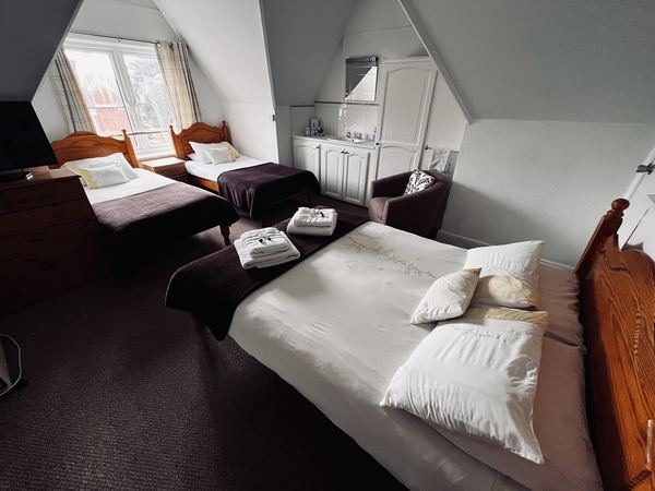 Kingsley Hotel