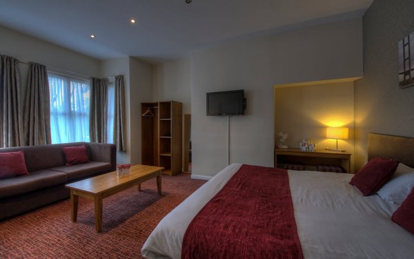 Kingstown Hotel by Greene King Inns