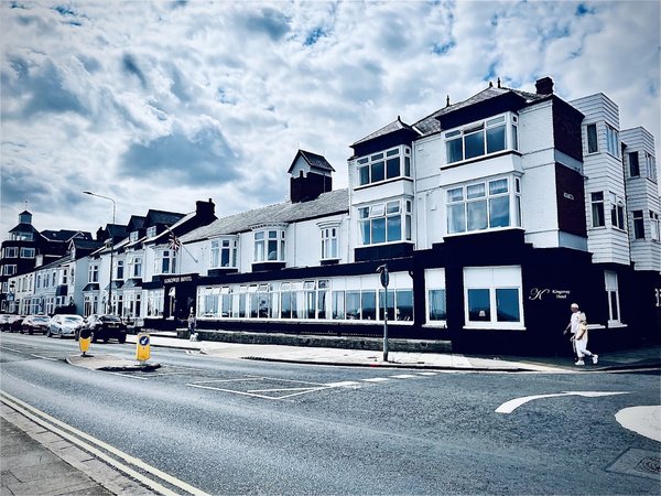 Kingsway Hotel