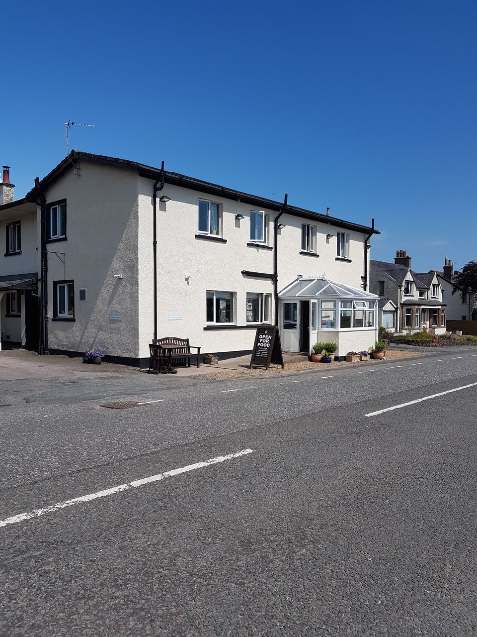 Kinmount Hotel