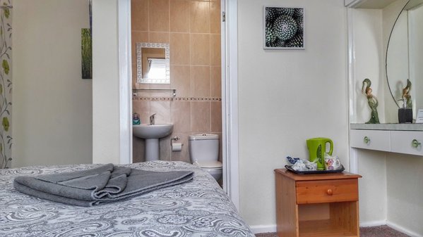 Kirk Lea Guest House