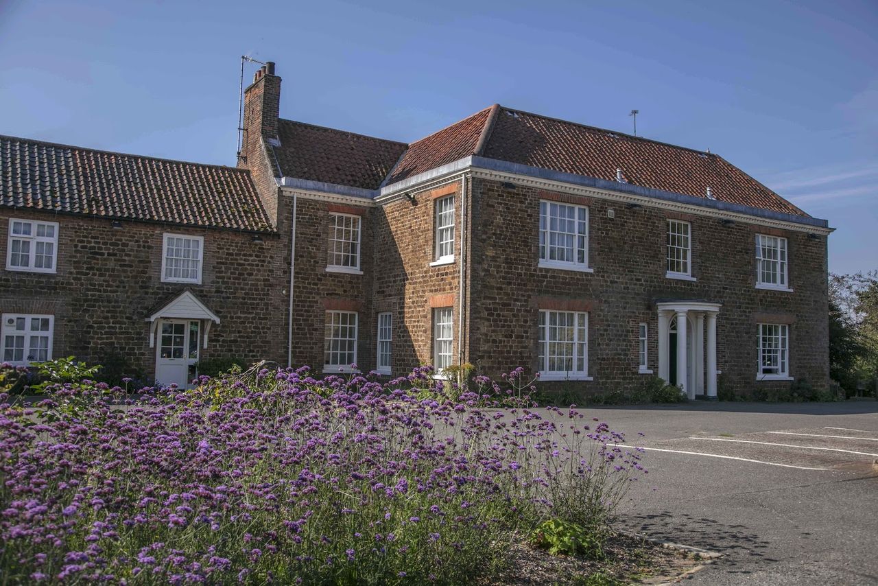 Knights Hill Hotel & Spa
