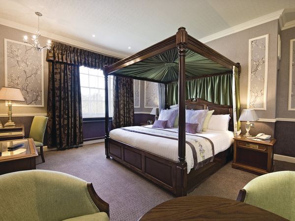 Knights Hill Hotel & Spa