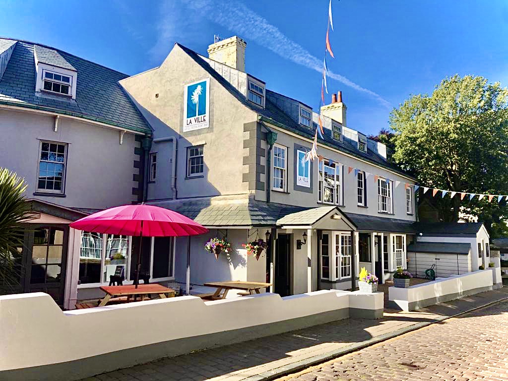 La Ville Hotel