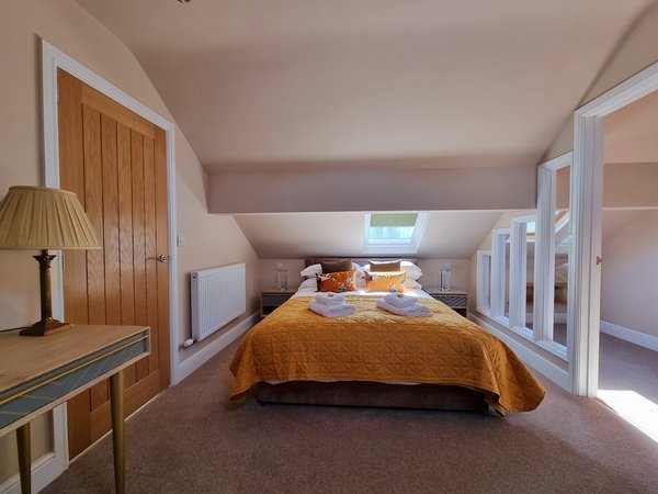 Lakeside Country Guest House