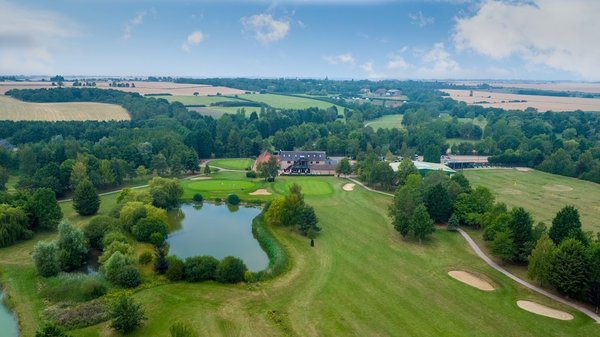 Lakeside Lodge Golf Centre