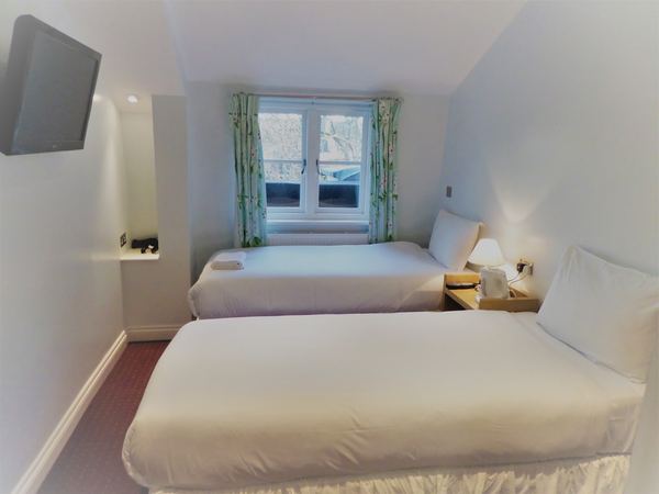 Lancaster Court Hotel
