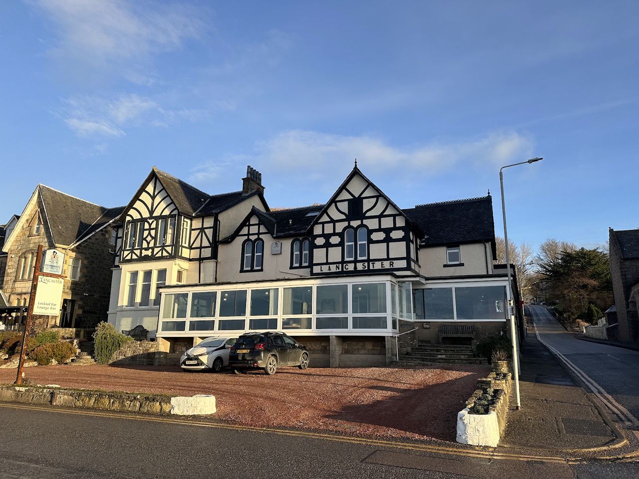 Lancaster Hotel