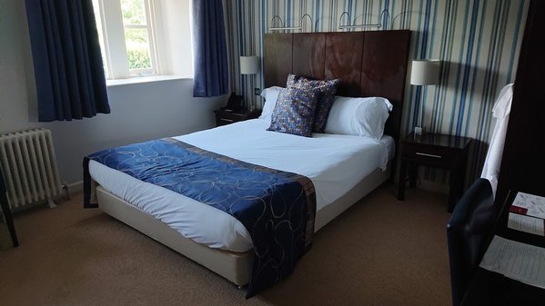 Lanes Hotel