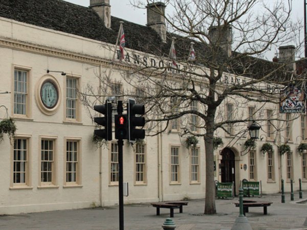 Lansdowne Strand Hotel