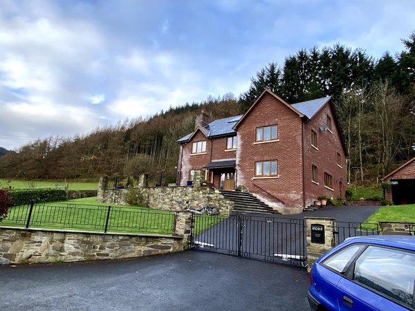 Laurel Bank