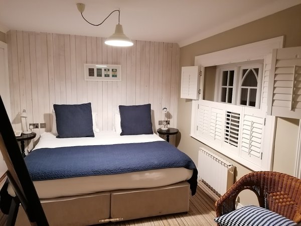 Les Douvres Hotel