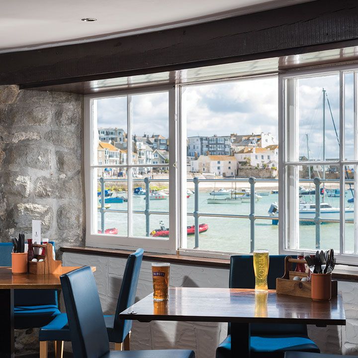 Lifeboat Inn