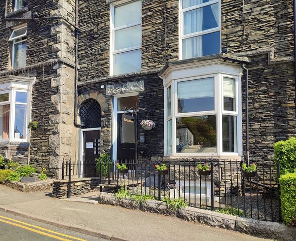 Lingmoor Guest House