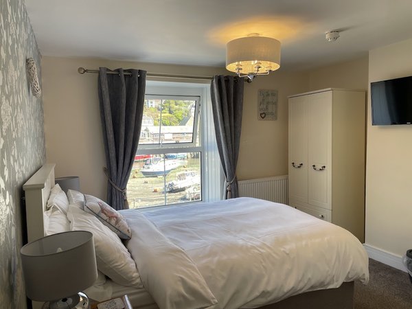 Little Mainstone Guest House