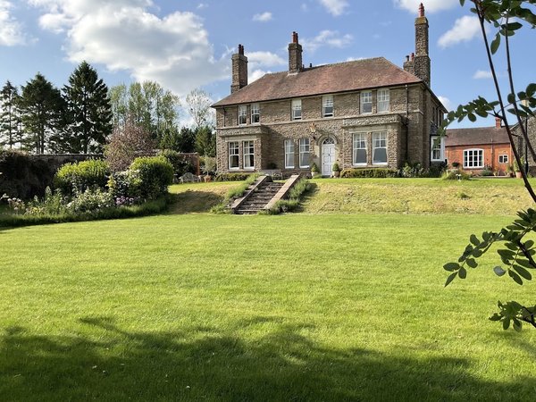 Littlebridge House