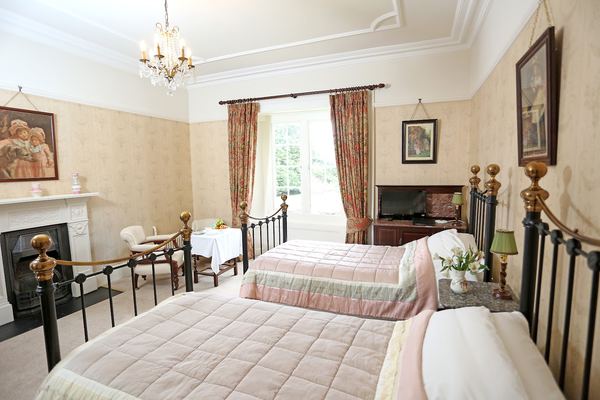 Llangattock Park House
