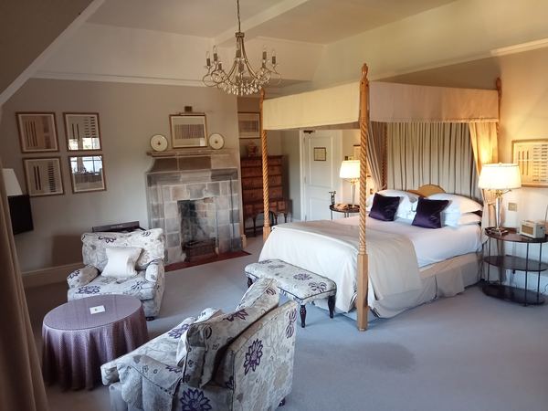 Llangoed Hall