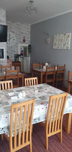 Llanryan Guest House